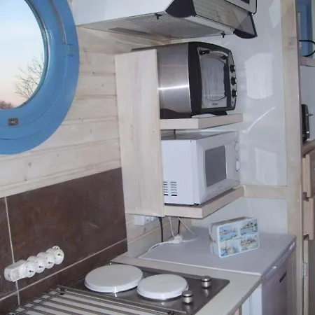Holiday home Sainte-flaive-des-loups, 2 Pieces, 4 Personnes - Fr-1-426-346